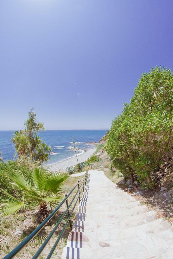 Casinomar Frente Al Mar Apartment Benalmadena Ngoại thất bức ảnh