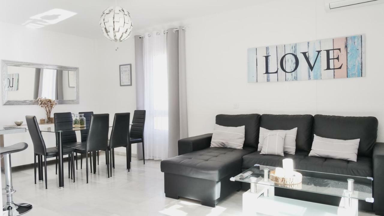 Casinomar Frente Al Mar Apartment Benalmadena Ngoại thất bức ảnh